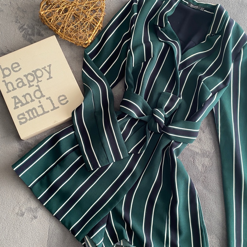Bershka striped suit romper 😍